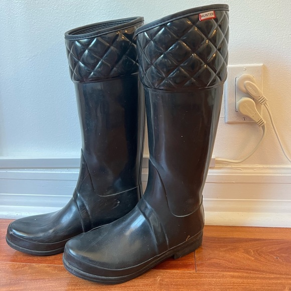 Hunter Shoes - Limited Edition Hunter Rain Boots with Quilted Details